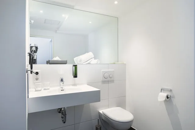 غرفة ديلوكس بسرير مزدوج، ACHAT Hotel Stuttgart Zuffenhausen 9/10