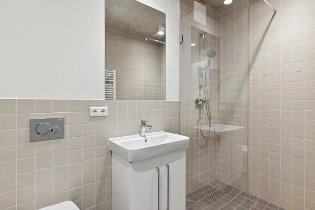 Urban, Studio, Queen Bed، Habyt Berlin Waterfront 5/5