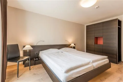 غرفة سوبيريور بسريرين منفصلين، Hotel Alpina Luzern 1/3