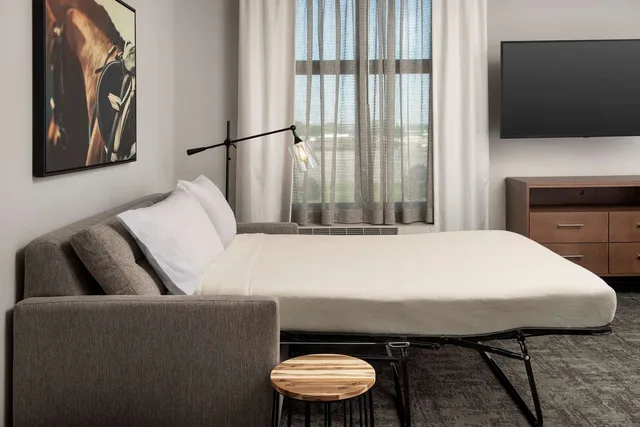 استوديو بسرير كينج لذوي الإعاقة، Homewood Suites by Hilton Louisville Airport 1/4