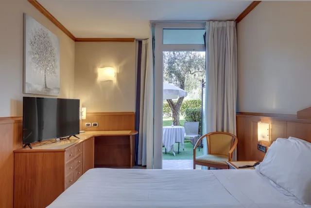 غرفة قياسية بسريرين منفصلين، Hotel Caesius Thermae Spa Resort 1/7
