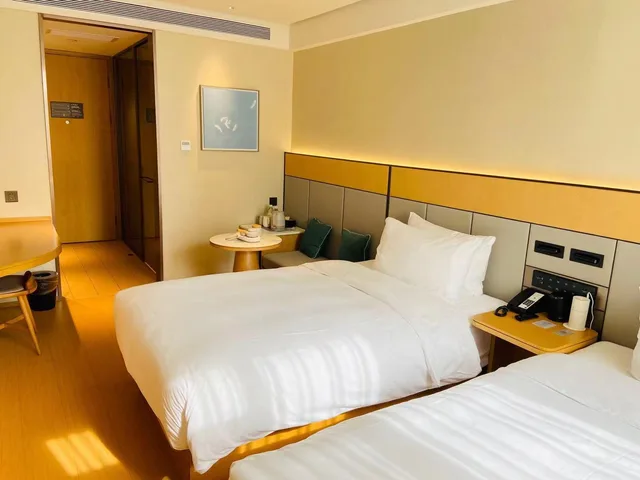 غرفة قياسية بسريرين منفصلين، Jinjiang Inn Shanghai Hailun Rd 3/4