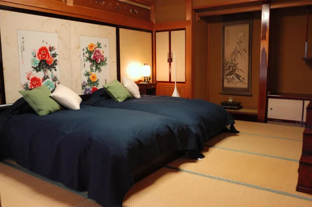 Semi Room, Suite, 2 Semi Double Beds, 2 Futon Beds, River View, Bathtub، Yatsusankan 2/2