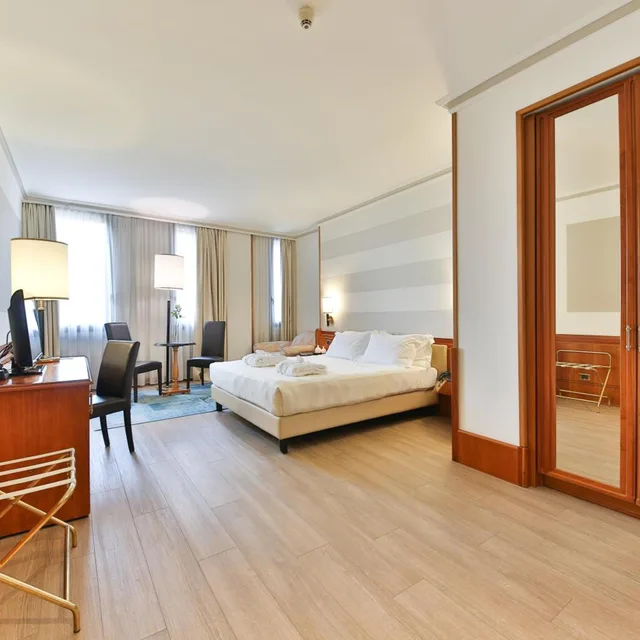 غرفة ديلوكس مزدوجة، Hotel Leon d Oro 4/7