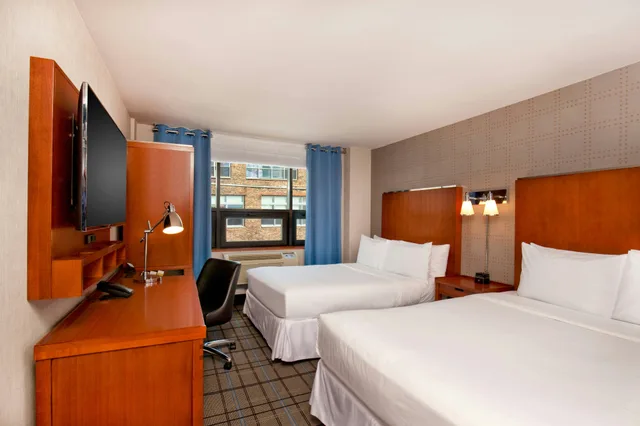غرفة بسرير مزدوج، Four Points by Sheraton Midtown Times Square 1/4