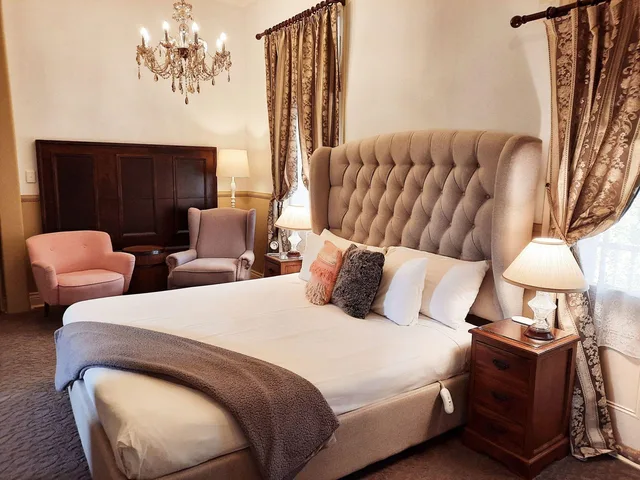 Suite, Adult Only، ABBEY OF THE ROSES 1/1