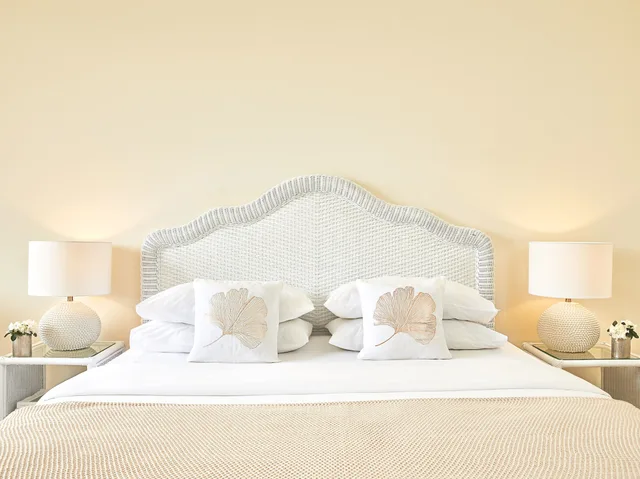 Bungalow, King Bed, Lateral Side Sea View, Sofa، Grecotel Marine Palace & Aqua Park 1/2