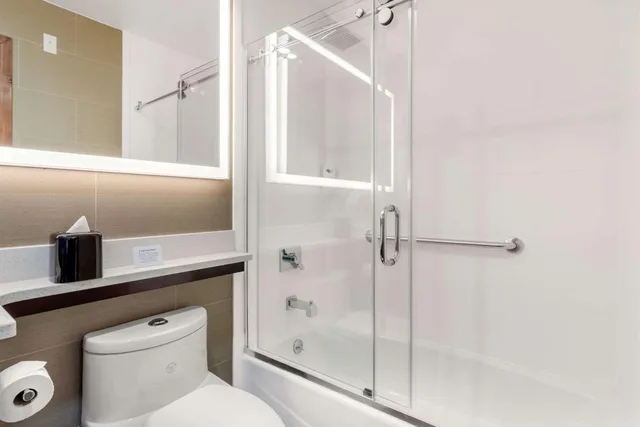 غرفة سوبيريور بسرير كوين، Comfort Inn Prospect Park-Brooklyn 8/10