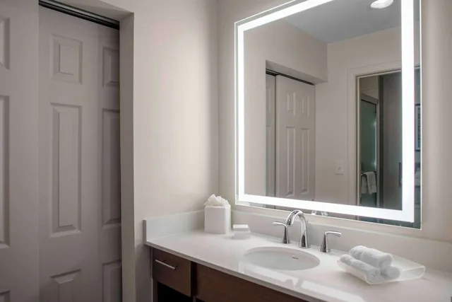 جناح بسرير كينج، Homewood Suites by Hilton St. Louis - Galleria 4/6