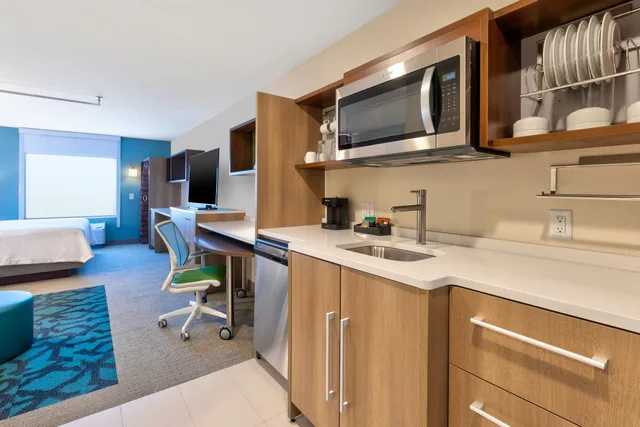 جناح استوديو بسرير كينج، Home2 Suites By Hilton Saginaw Mi 3/3