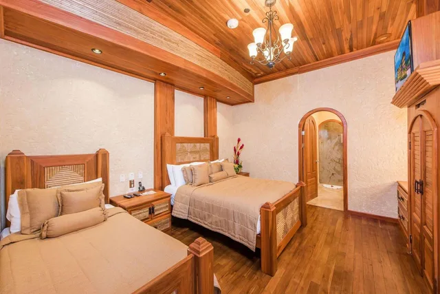 3 Bedrooms, Premier, Suite, The Springs Resort And Spa At Arenal 3/10