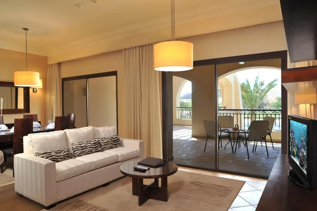 2 Bedrooms, Suite, Double or Twin Bed, Garden View, JAZ Neo Saraya Palms 2/3