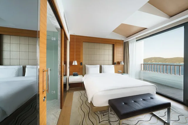 جناح سيغنتشر بسرير مزدوج، The Grand Tarabya Managed by Accor 1/8