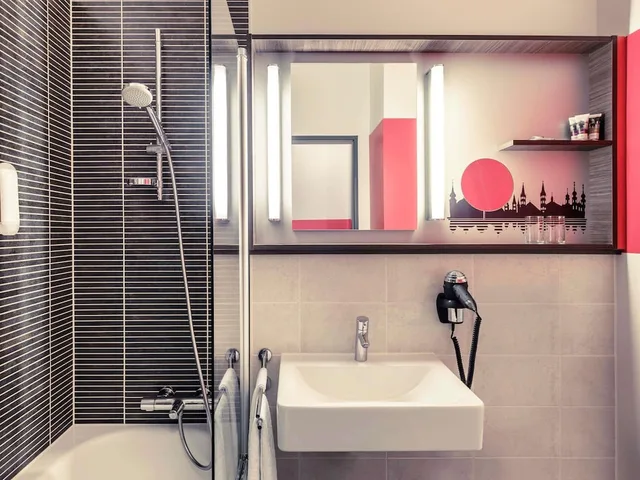 غرفة قياسية بسرير مزدوج، Mercure Hotel Wuerzburg Am Mainufer 5/7