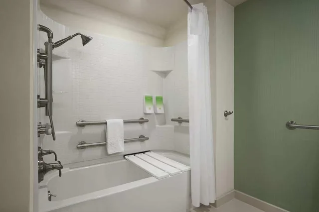 جناح بسرير كينج مع أريكة لذوي الإعاقة، Home2 Suites By Hilton Philadelphia Convention Center 3/3