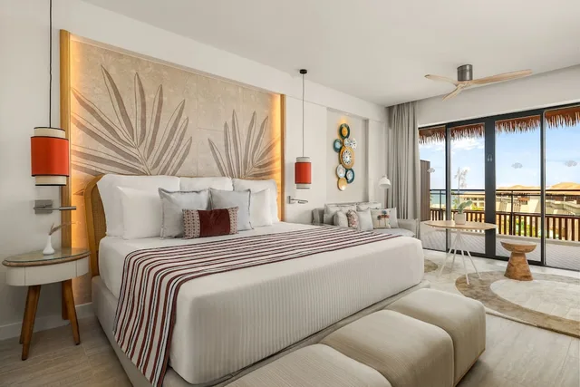 جناح جونيور بسرير كينج بإطلالة جزئية على البحر، Dreams Playa Esmeralda Resort & Spa 1/3
