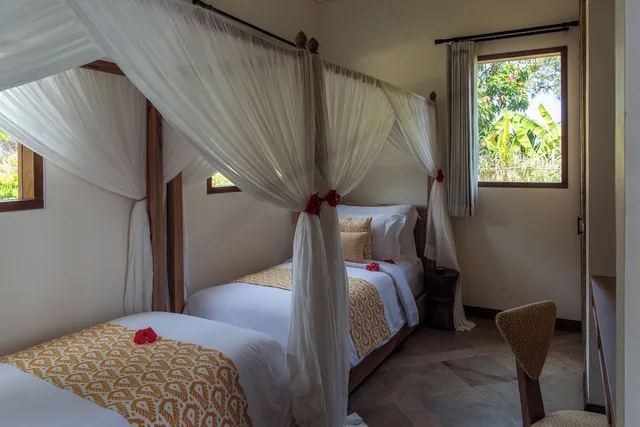 غرفة بسريرين منفصلين وسريرين كينج، Nihiwatu Resort Sumba 1/2