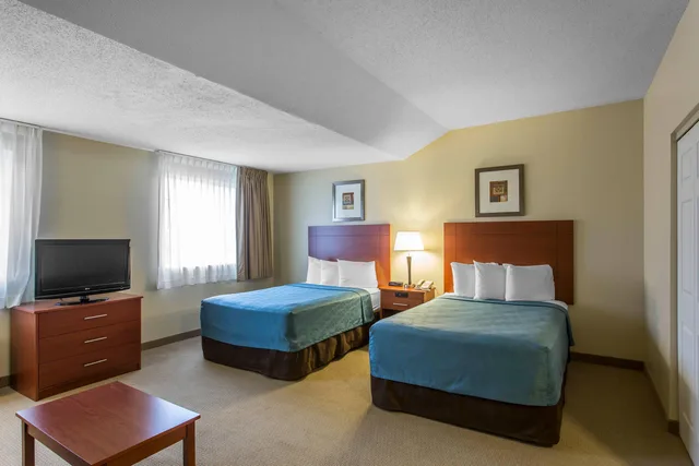 Suite, MainStay Suites Brentwood Nashville 2/5