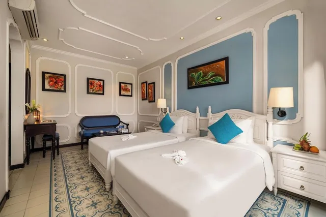 غرفة ديلوكس بسرير كينج بإطلالة على المسبح، Hoi An Rosemary Boutique Hotel And Spa 2/3