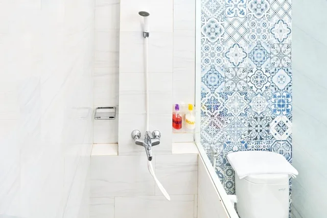 غرفة سوبيريور بسريرين منفصلين، Hotel Wisata Niaga 2/2
