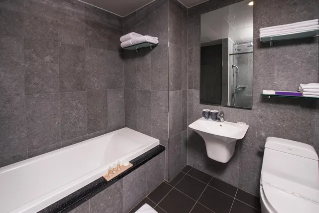 Ondol, Hotel Leo 3/4
