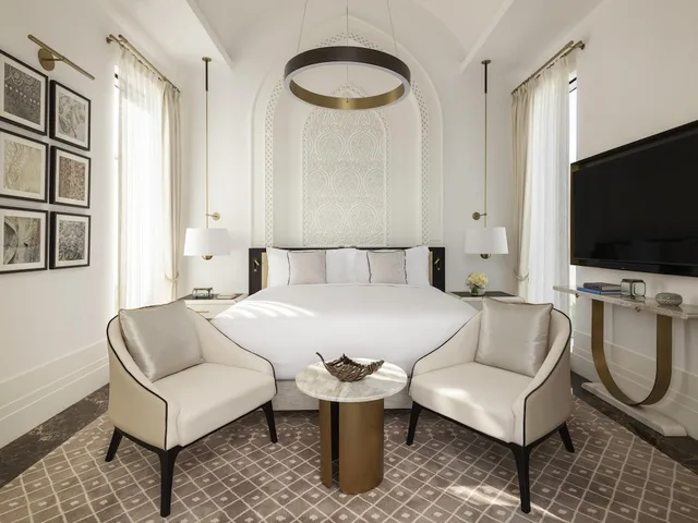Junior Suite, Double Bed, Pool View, Raffles Al Areen Palace Bahrain 1/3