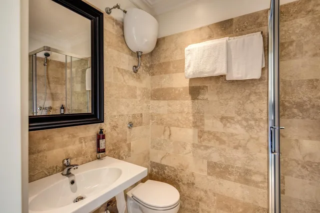 غرفة صغيرة مزدوجة، Domus Mea 7/10