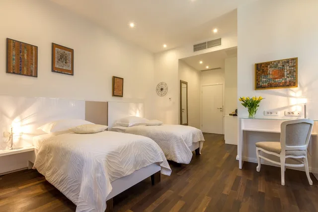 غرفة ديلوكس بسرير مزدوج أو سريرين منفصلين بإطلالة على المتنزه، Pellegrini Luxury Rooms 4/6