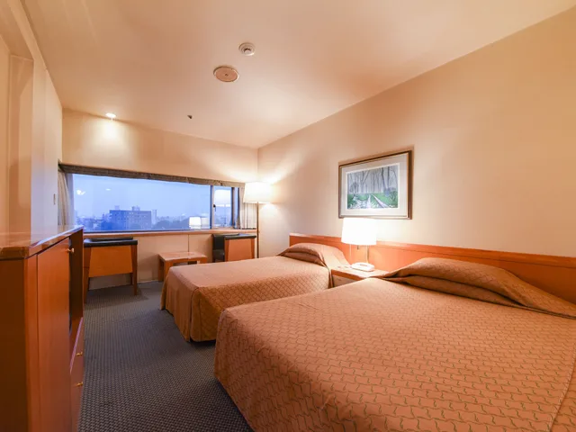 غرفة بسريرين منفصلين، Gunma Royal Hotel 1/4
