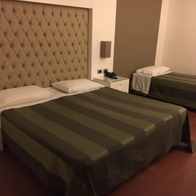 غرفة مفردة بسرير كوين، Club Hotel Kennedy 2/4