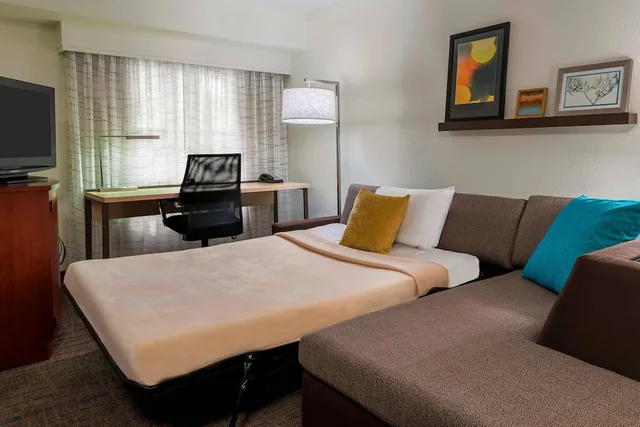 Studio, King Bed, Sofa, Residence Inn By Marriott Chesapeake Greenbrier 3/9