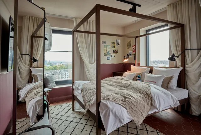 medium plus، 25Hours Hotel Das Tour 3/5