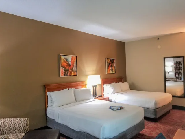 Standard, 2 Queen Beds, Extra Floor Space، Holiday Inn Express Hotel And Suites Orange City 3/7