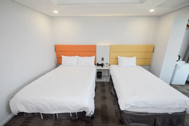 Deluxe, 1 Double and 1 Single Bed, Beach Front, Sea View، Cocoon Hotel 5/10