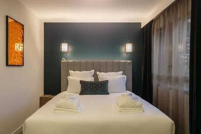 غرفة بسرير مزدوج لذوي الإعاقة، Best Western Plus Le Conquerant Rouen Nord 1/4
