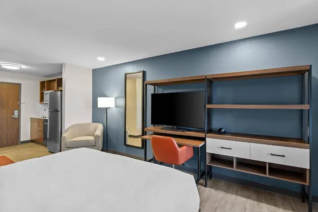 غرفة بسريرين كوين، Everhome Suites Wichita Northeast 1/3