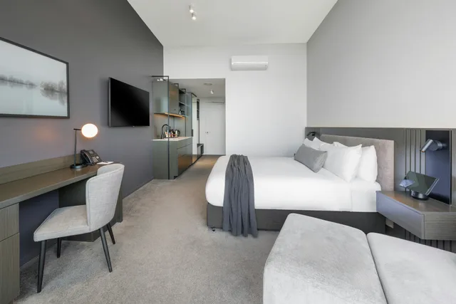 Mayfair Deluxe King، The Mayfair Hotel 2/3