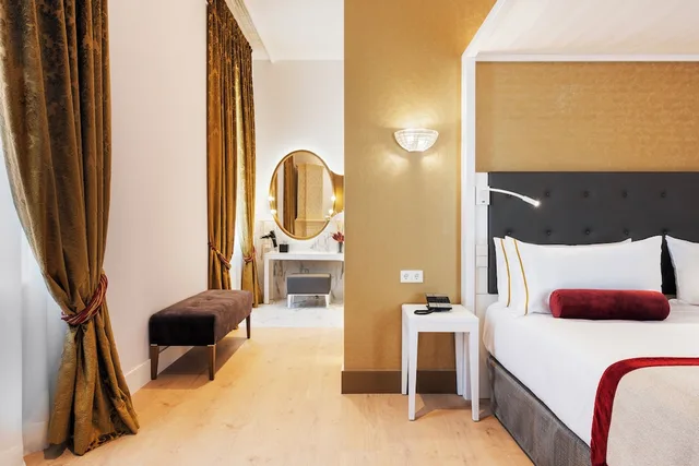 جناح فاخر بسرير كينج مع أريكة، Aurea Ana Palace Hotel 2/6