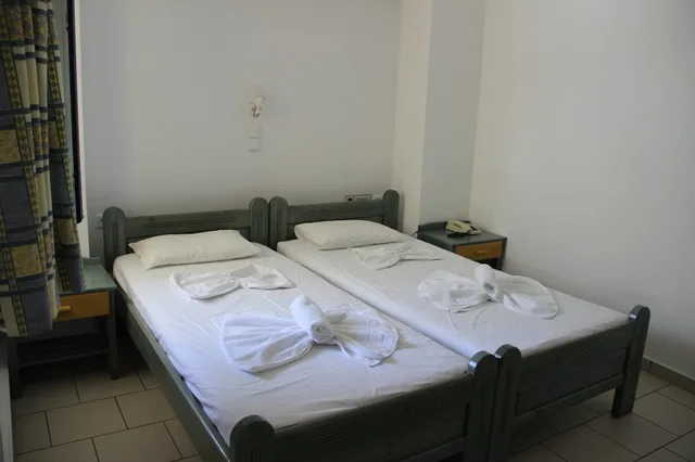 Studio, Double Bed, Olympic Star Apartments 2/5
