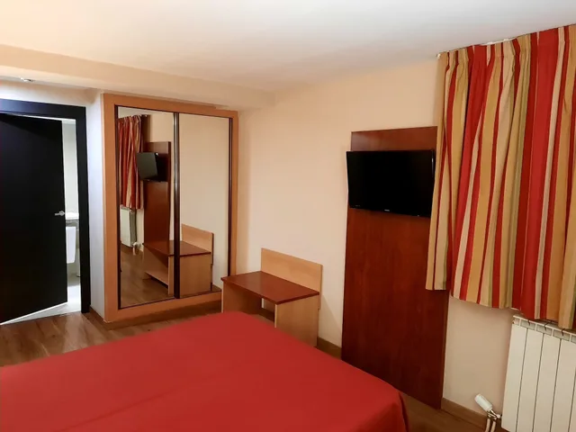 غرفة داخلية بسريرين منفصلين، Hotel Best Andorra Center 6/9