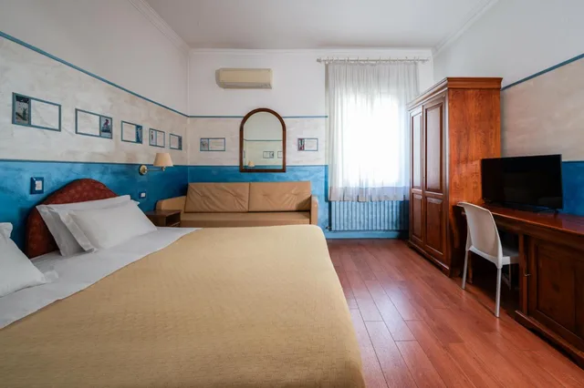 غرفة كلاسيكية بسرير مزدوج أو سريرين منفصلين، Diana Suites 5/10