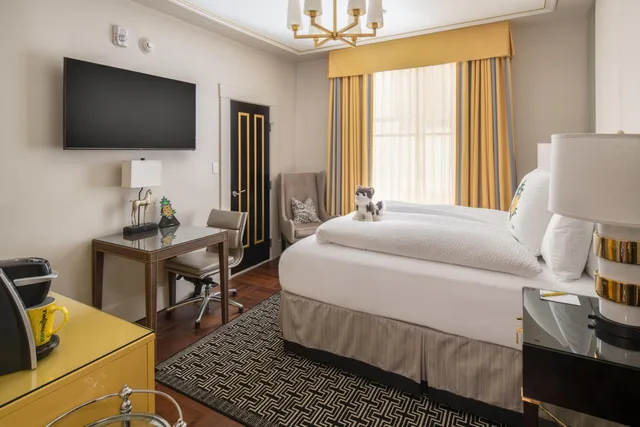 غرفة قياسية بسرير كوين لذوي الإعاقة، Staypineapple An Elegant Hotel Union Square 2/2