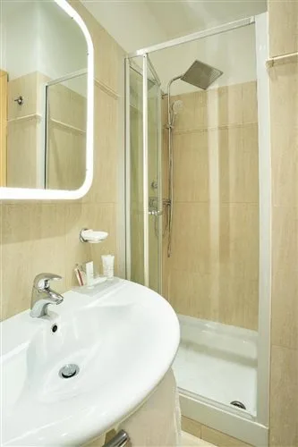 غرفة بسريرين منفصلين، Best Western Plus Executive Hotel And Suites 1/1