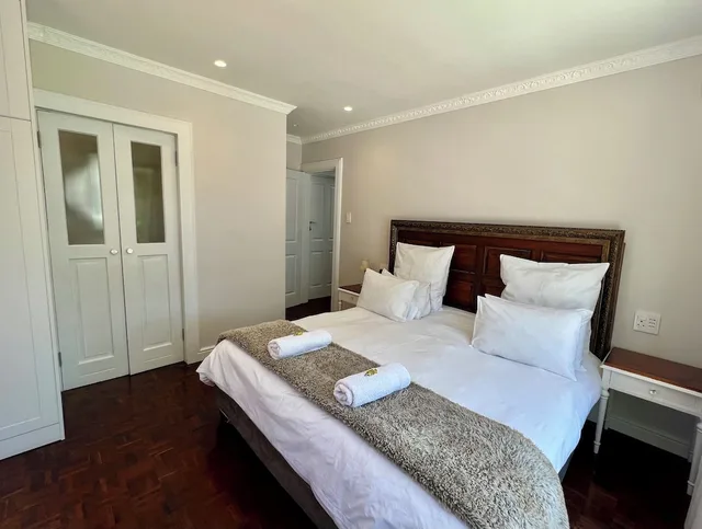 Room, Twin Beds, Terrace, Goblin S Mead 2/10