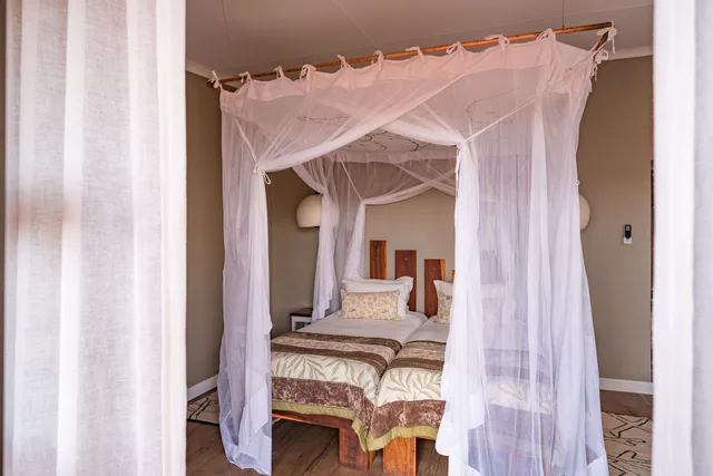 Standard, Twin Beds, Kalahari Anib Lodge 1/1