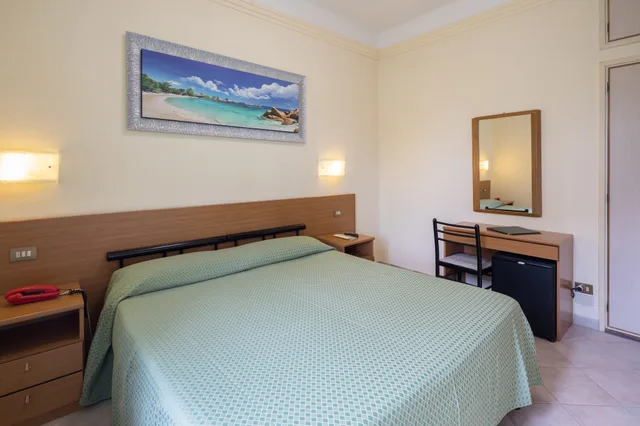 غرفة قياسية بسرير مزدوج، Hotel Astor Victoria 2/4