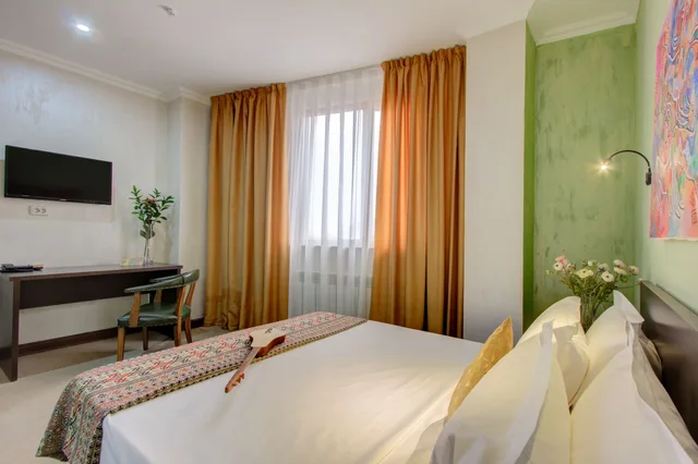 غرفة قياسية مفردة بسرير فردي، Olive Hotel Bishkek 2/4