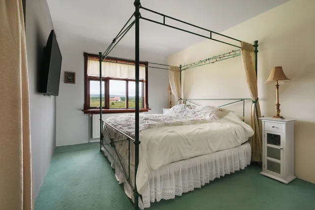 جناح بإطلالة على البحيرة، HOTEL KRIUNES 5/9