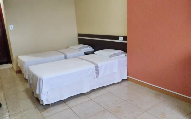 Room, Twin Beds, Large, Hotel Saint Paul 1/10