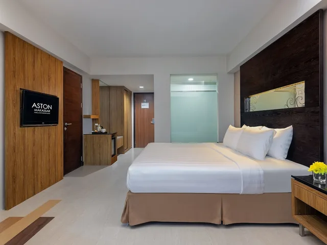 غرفة ديلوكس بسرير كوين، Aston Makassar Hotel and Convention Center 3/6